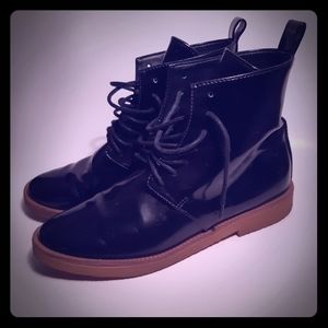 Zara boots size 7